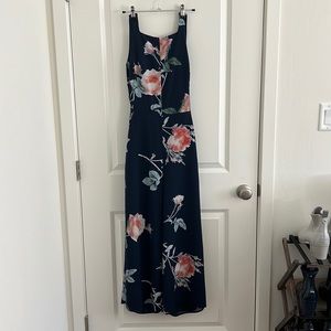 Aritzia Wilfred Jumpsuit - Navy / Floral (4)